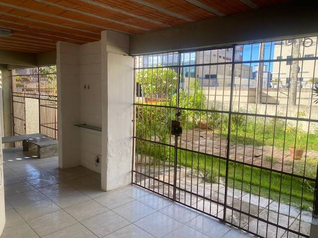 Casa para Locação em João Pessoa - 3